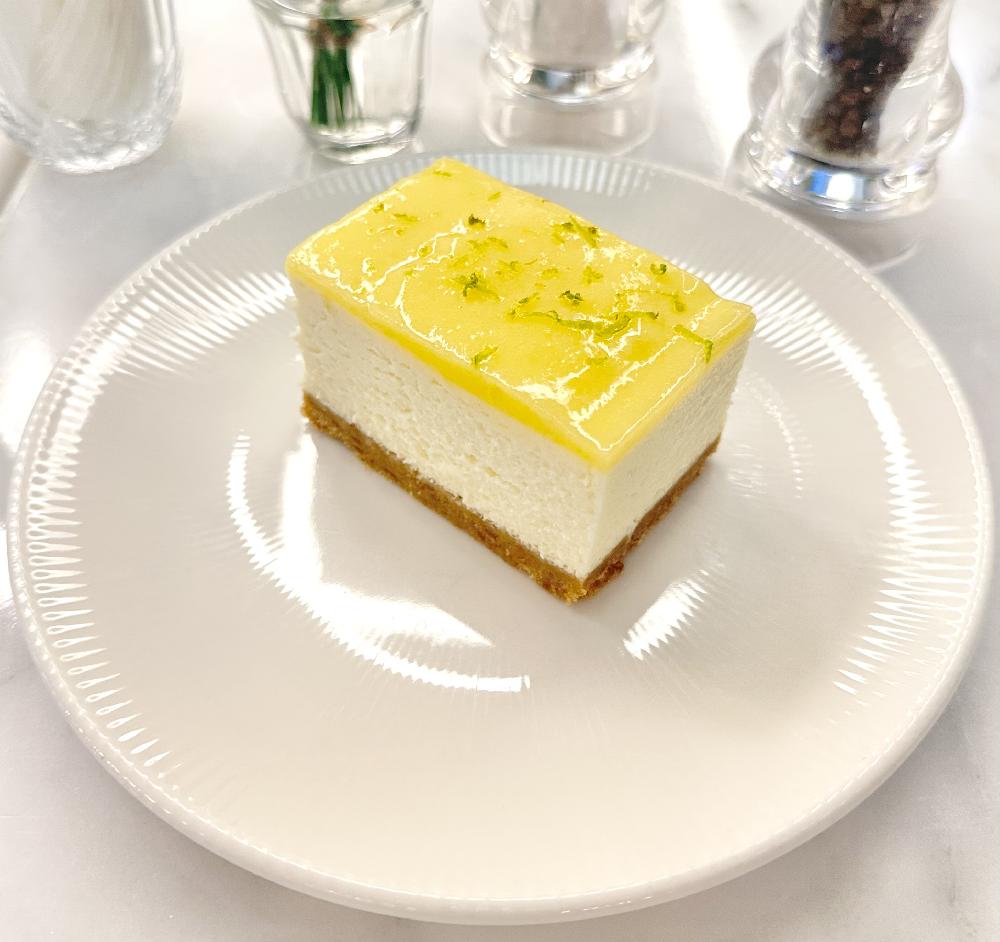 Lemon Cheesecake  